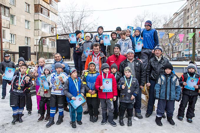 В Алматы прошел любительский турнир по хоккею SportConceptHockeyCup 2017