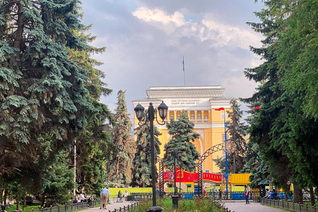 Парки и скверы открываются 3 июня в Алматы