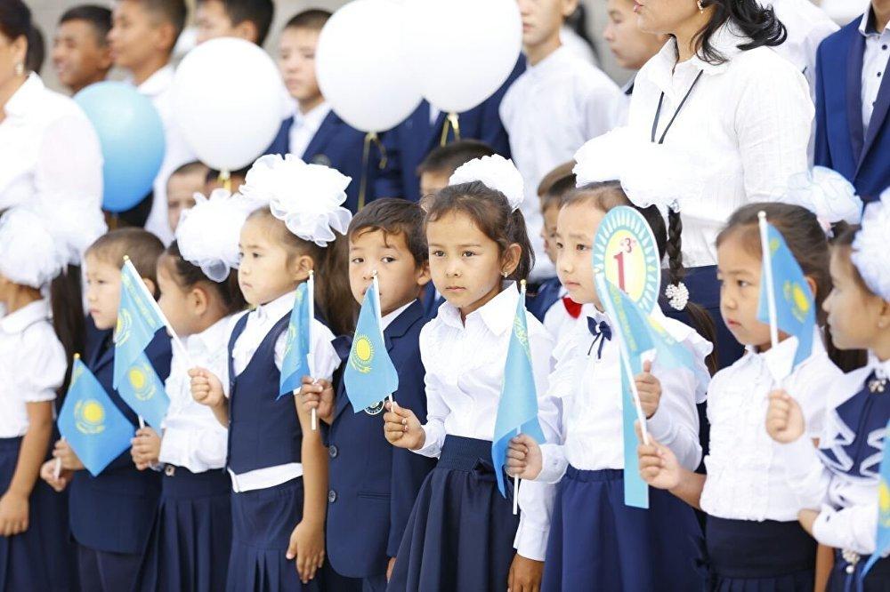Школьные линейки в Казахстане пройдут в воскресенье, 1 сентября